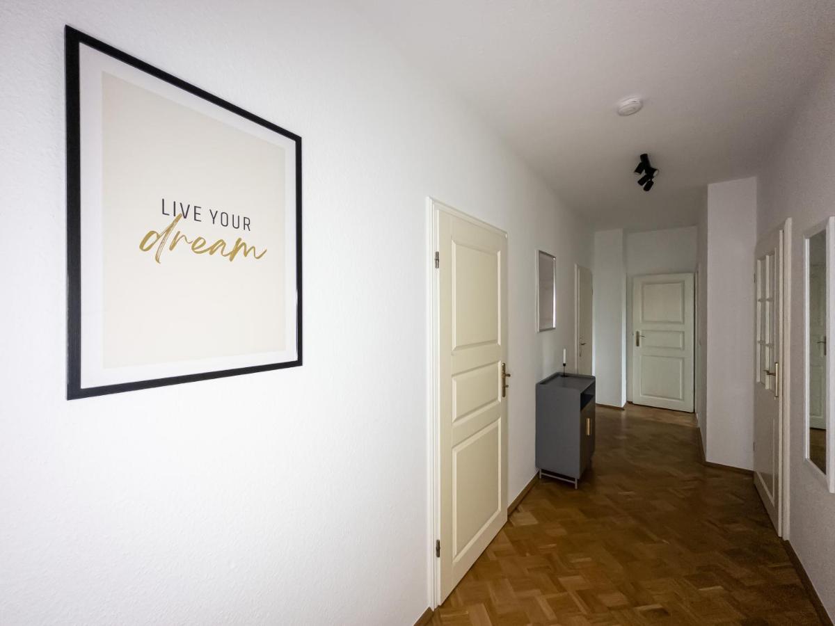 Moderne 3Zimmer Wohnung Mit Netflix Und Balkon Lipsia Esterno foto