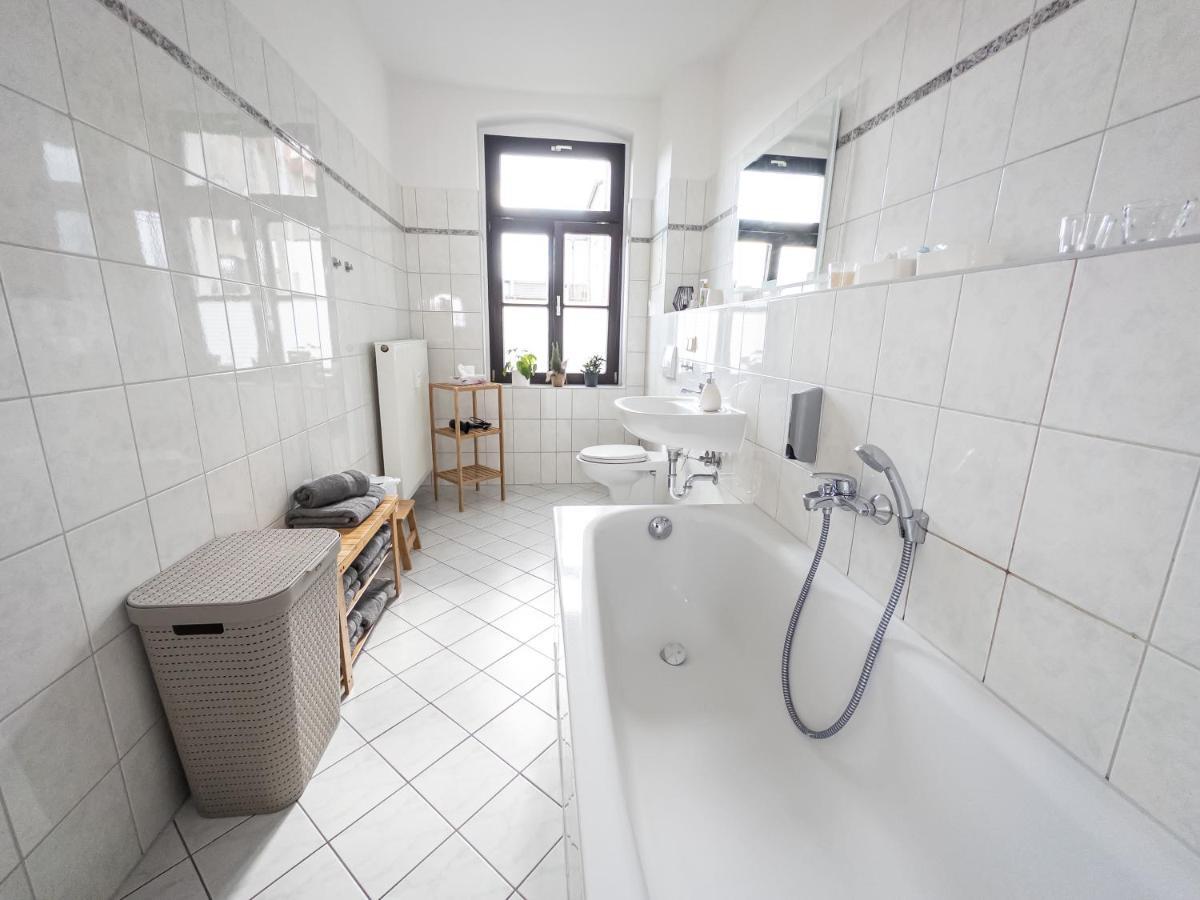 Moderne 3Zimmer Wohnung Mit Netflix Und Balkon Lipsia Esterno foto
