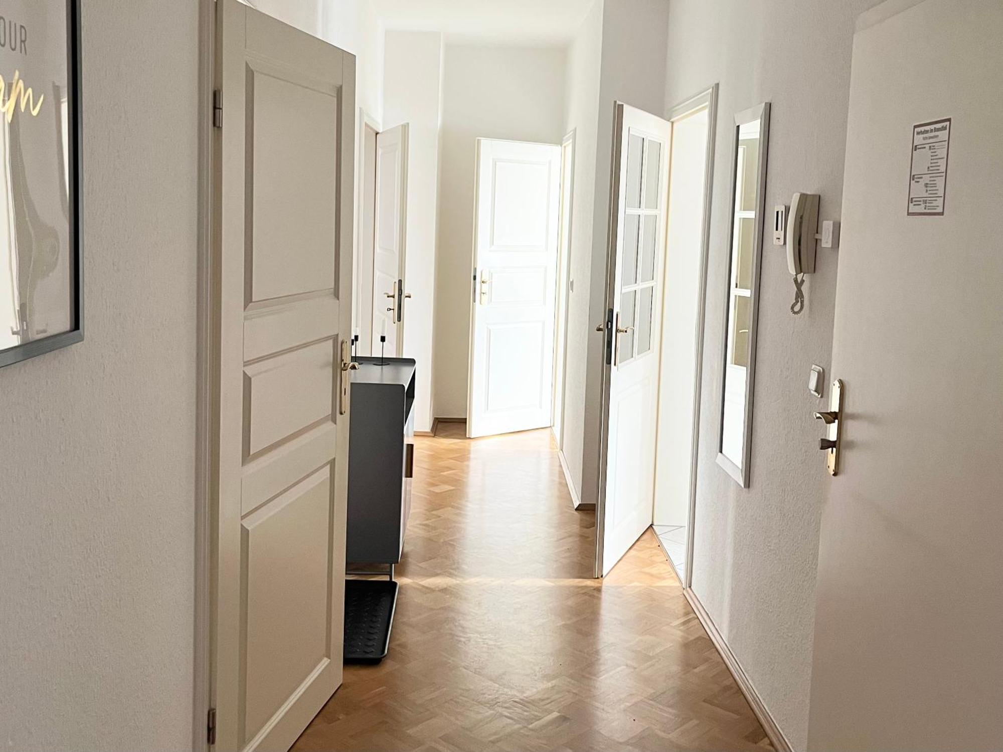 Moderne 3Zimmer Wohnung Mit Netflix Und Balkon Lipsia Esterno foto
